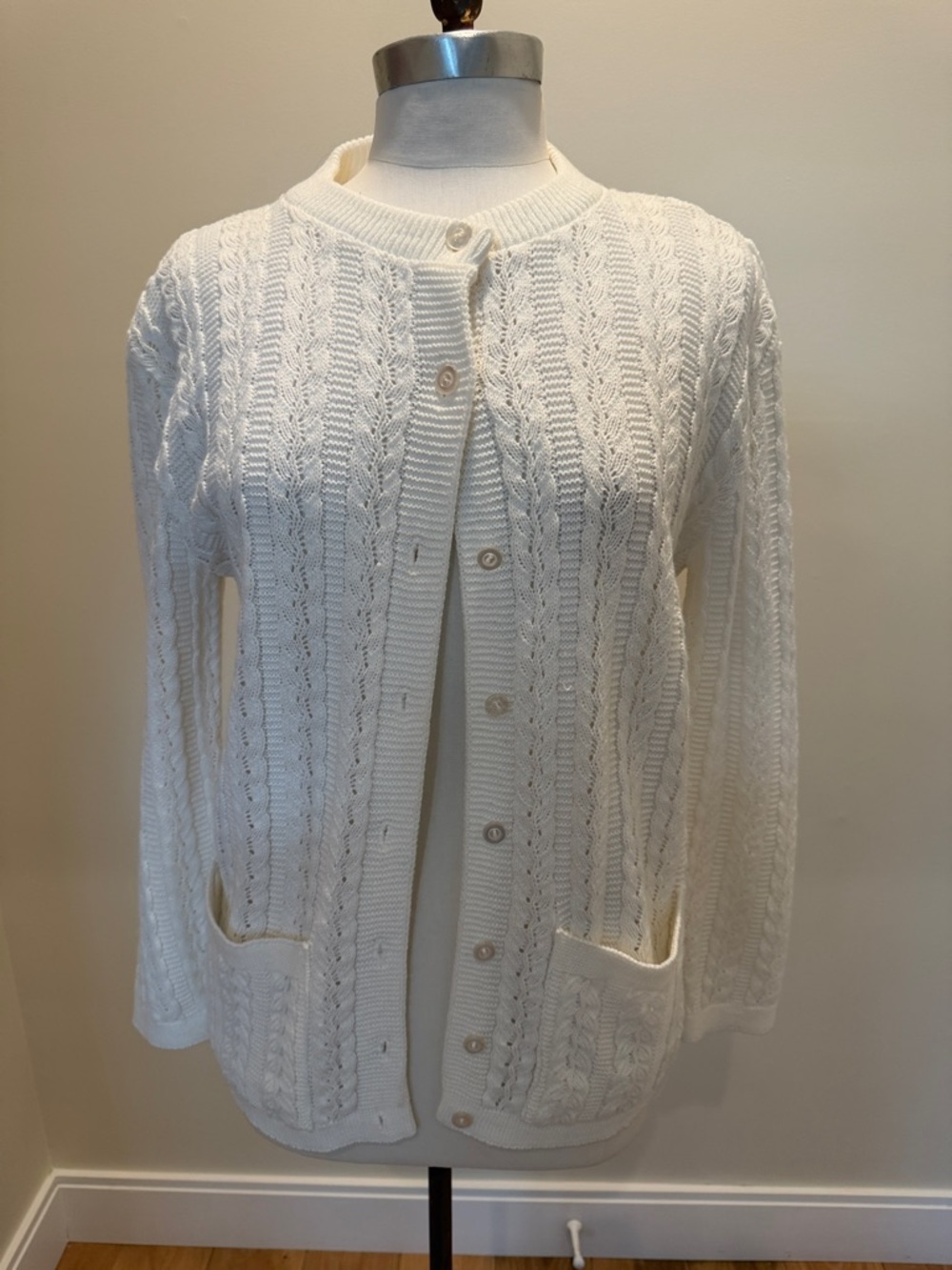 Vintage Brunny Women's White Cable Knit Button-Front Cardigan